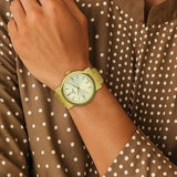 Titan Men's Watch Analog Champagne Dial with Gold Stainless Steel Band, 1712YM03