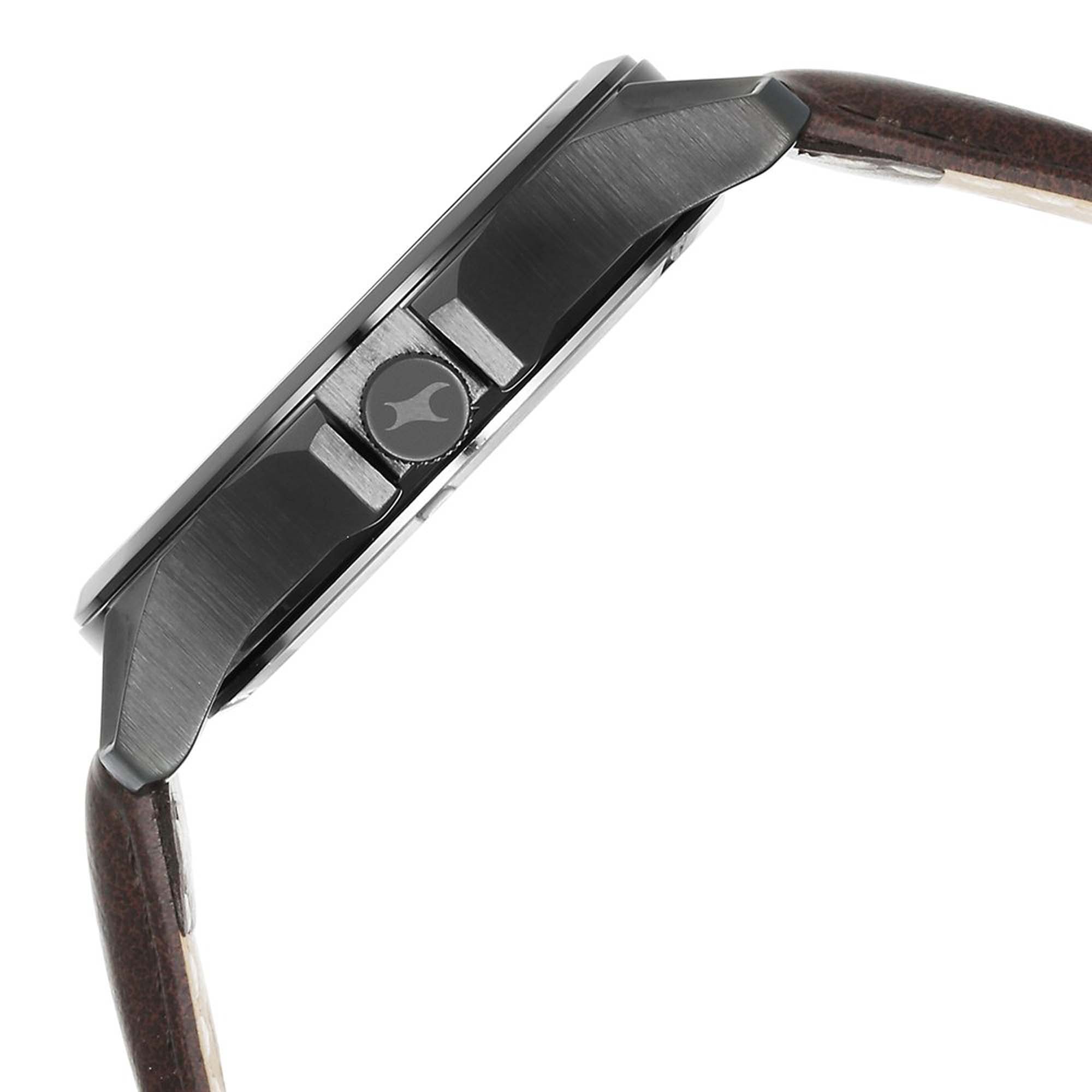 Fastrack, Men's, Analog Watch, Brown Dial, with Leather Band, FA-3323QL01
