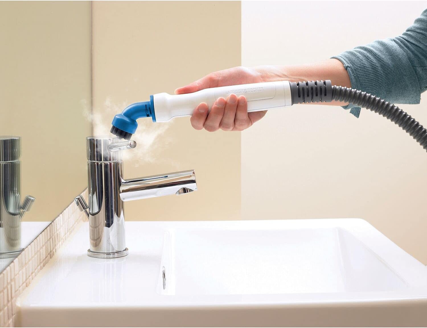 Black+Decker steam mop 1600w