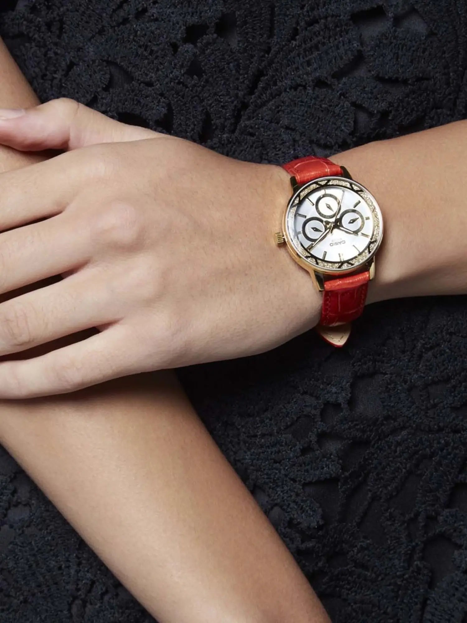 Casio, Women's Watch Analog, White Dial Red Leather Band, LTP-2087GL-4AVD product image