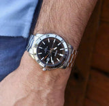 Casio Men's Watch Analog, Black Dial Silver Stainless Steel Strap, MTP-VD01D-1E2VU