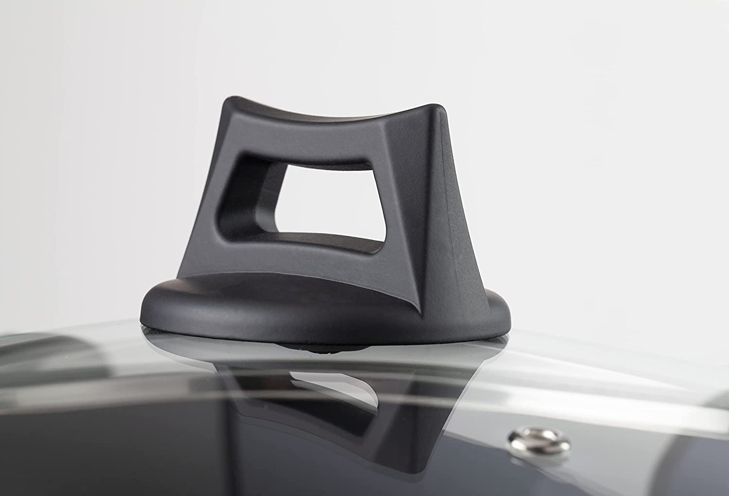Black+Decker, 16cm Non-Stick Saucepan with Lid, BXSSP16BME