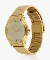 Titan Men's Watch Analog, Champagne Dial Golden Stainless Steel Strap Watch, 1578YM05