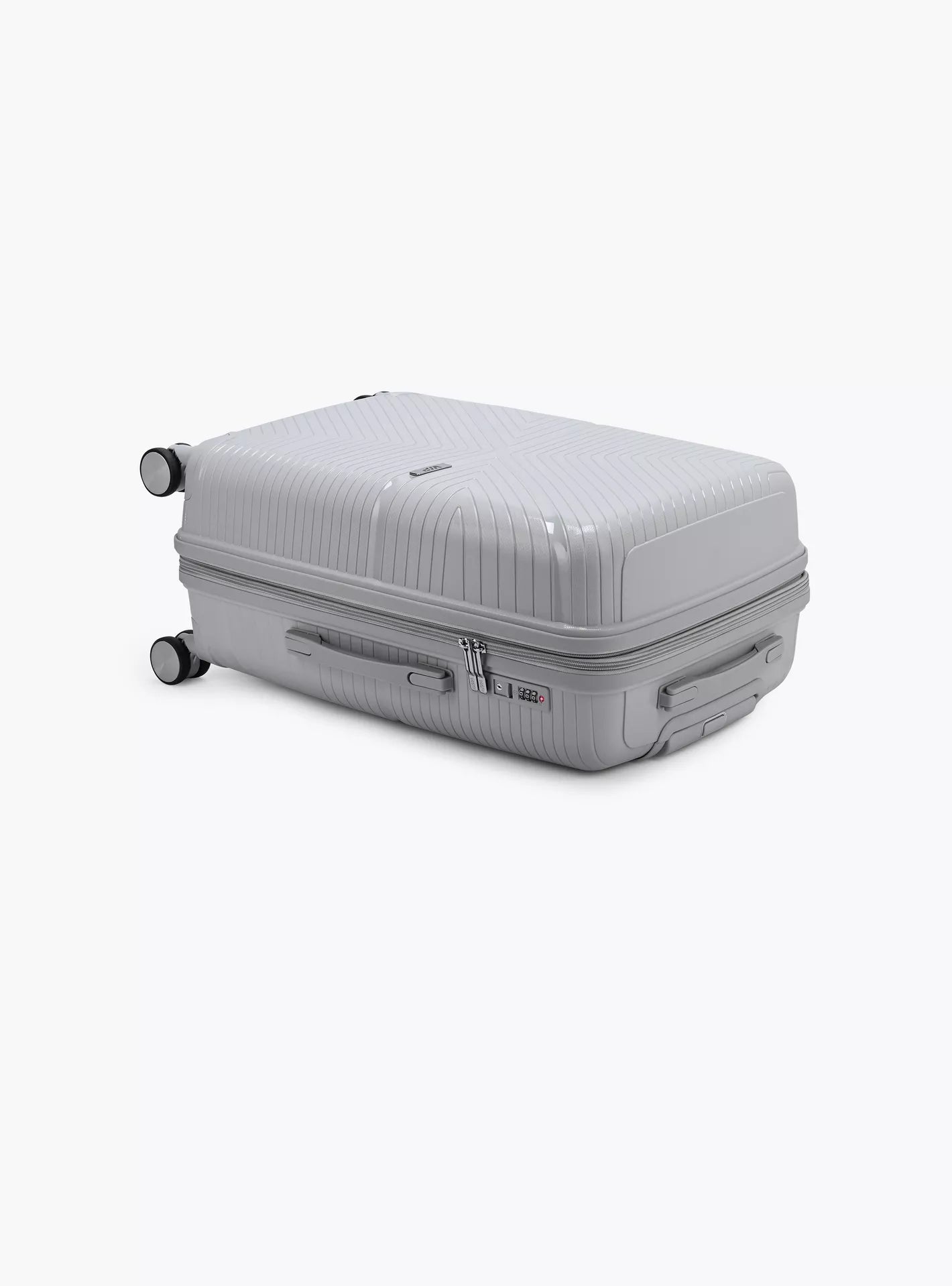 VIP Retreat 76cm Hard Case Trolley 360Â° Light Grey, RETREAT76GY