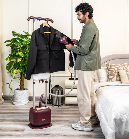 Black+Decker, Twin Pole Garment Steamer with Ironing Board, Rose Gold, GSTD2450 Garment Steamer BL-GSTD2450