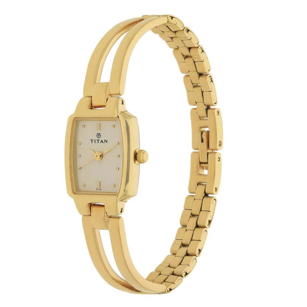 Titan Women's Watch Karishma Collection Analog, Champagne Dial Gold Stainless Strap,2131YM04
