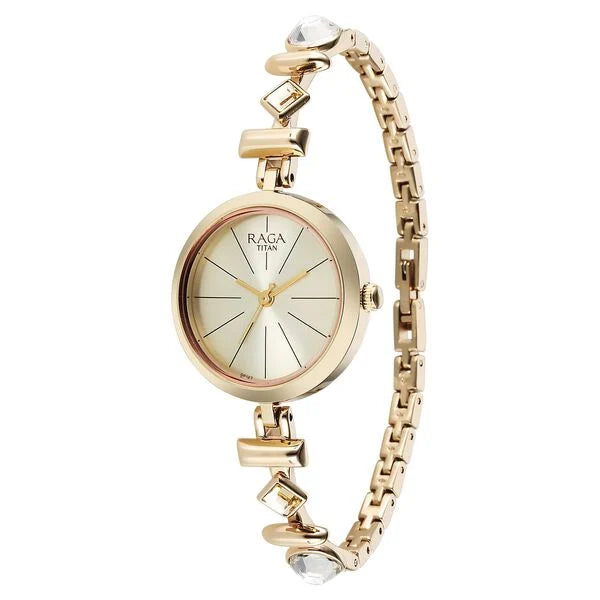 Titan Raga Viva Women's Watch Analog Champagne Dial With Rose Gold Stainless Steel  Band, 2606WM12