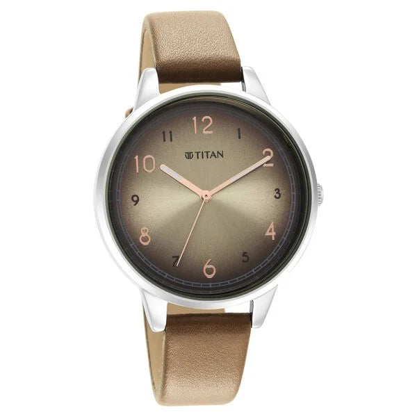 Titan Trendsetters Women's Watch Analog Beige Dial With Black Leather Strap, 2648SL06