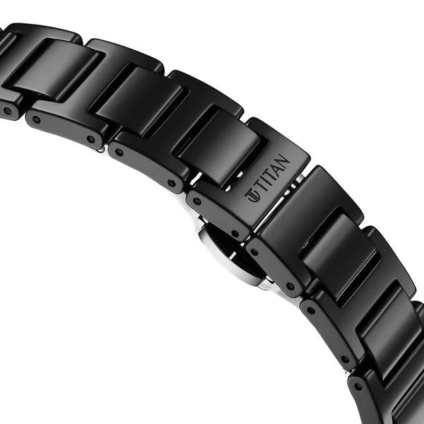 Titan Women's Edge Watch Analog Glossy Black Dial With Black Ceramic Band, 2653NC01