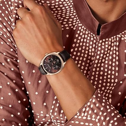 Titan Classique Men's Watch Analog Brown Dial with Brown Leather Strap, 90189WL01