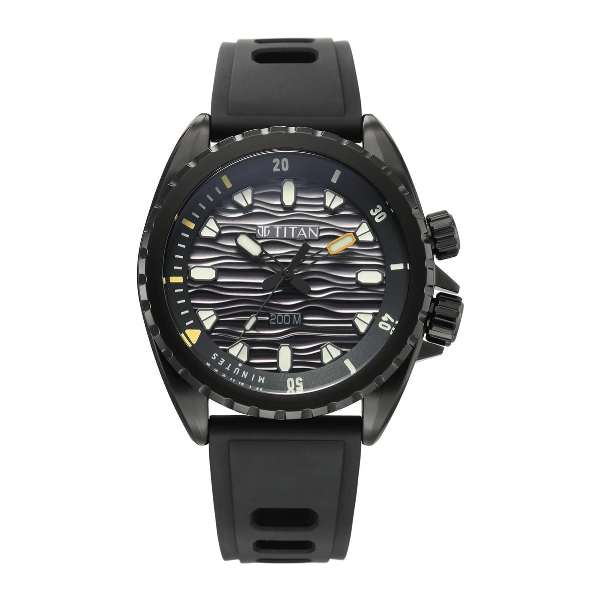 Titan Zero Hour Diver's Men's Analog Watch Black Dial Black Rubber Strap 200M Water Resistant 10068NP01