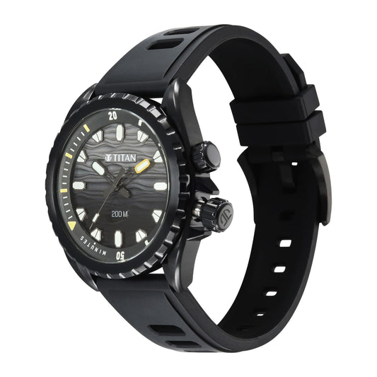 Titan Zero Hour 10068NP01 Black dial Black FKM rubber strap men's diver watch