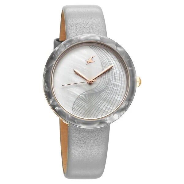 Fastrack Women's Watch Analog Mother of Pearl Dial with Silver Leather Strap, 68035KL03