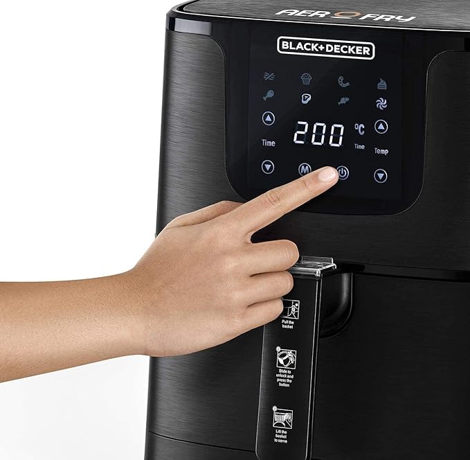 Black+Decker, 7 Litres Air Fryer, Rapid Air Convection, 1700 watt Adjustable Temperature AF7010