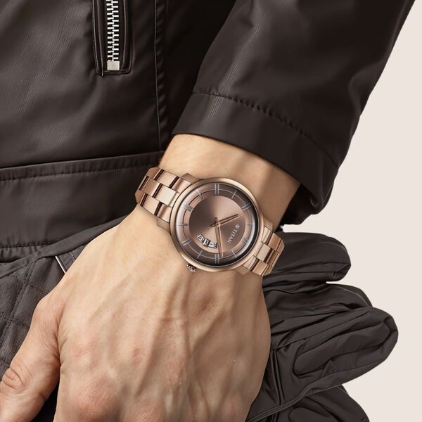 Titan Clasique Slim Men's Watch Analog Coffee Brown Dial & Stainless Steel Band, 90170QM02