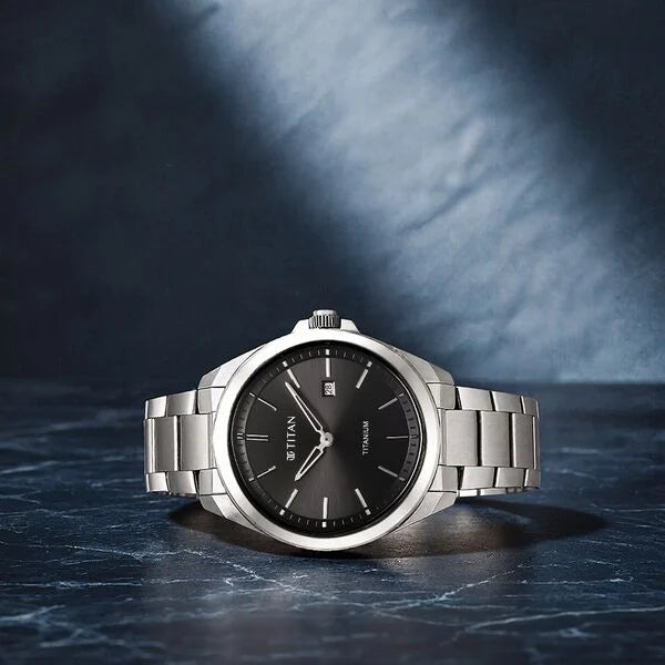 Titan Men's Titanium Quartz Analog Watch Black Dial With Titanium Strap, 90177TM03