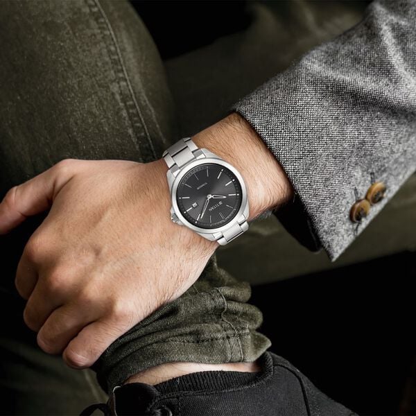 Titan Men's Titanium Quartz Analog Watch Black Dial With Titanium Strap, 90177TM03