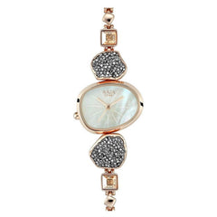 Titan Raga I Am Women's Watch Analog Mother of Pearl Dial With Metal Strap, 95093WM02