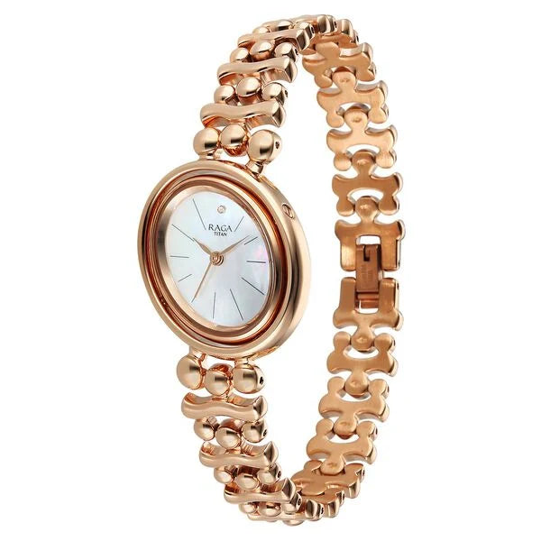 Titan Raga Love All Analog Women's watch with Mother of pearl Dial and Metal Strap, 95202WM01