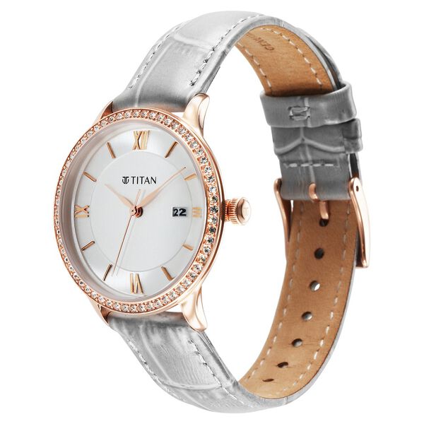 Titan Bright Leathers Women's Watch Analog Silver Dial with Silver Leather Strap, 95247WL03
