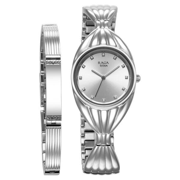 Titan Raga Women's Watch Analog Silver Dial with Silver Stainless Steel Band, 95254SM01