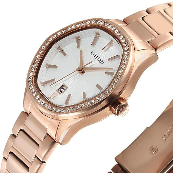 Titan Glamour Women's Quartz Analog Watch White  Dial With Rose Gold Stainless Steel Strap, 95326WM01