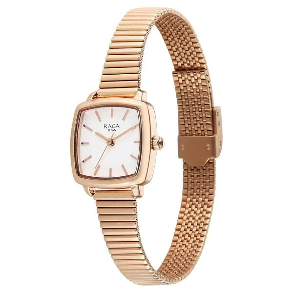 Titan Raga Women's Showstopper Quartz Analog Watch White Dial  With Metal Strap, 95355WM01