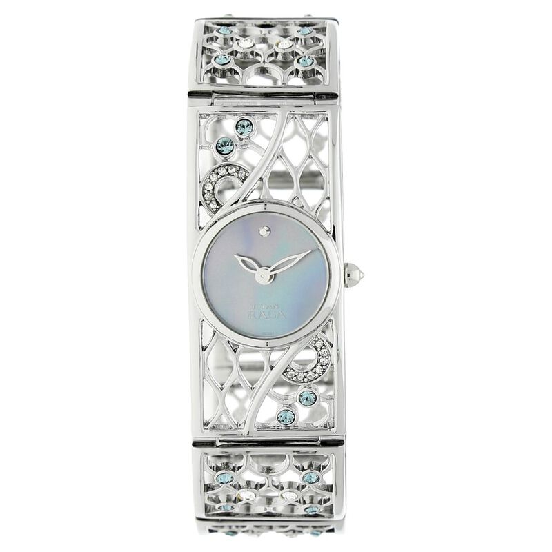 Titan Raga Women's Watch Analog Mother of Pearl Dial With Silver Stainless Steel Band, 9932SM01