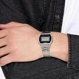 Casio Unisex Watch Vintage Collection Digital, Black Dial Silver Stainless Steel Strap, B640WD-1AVDF