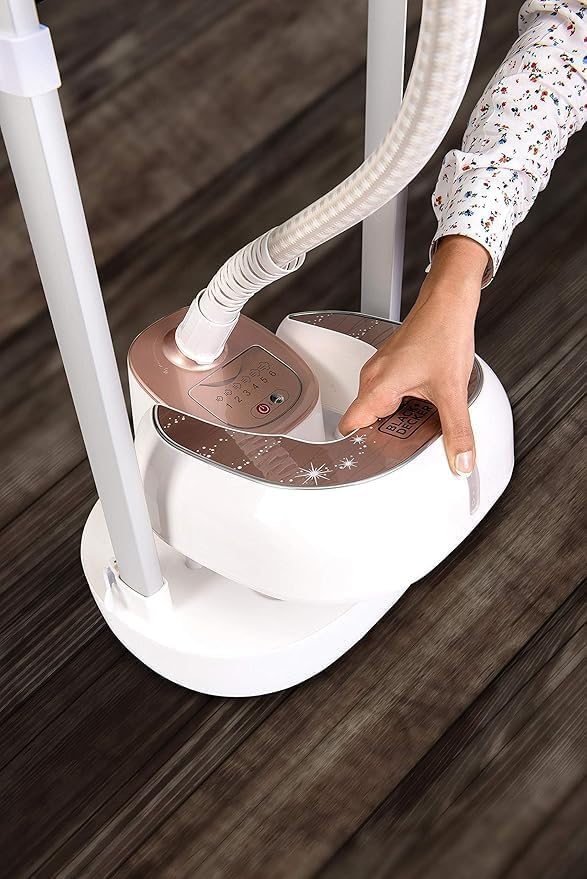 Black+Decker 2 Pole Digital Garment Steamer 2000W ,With Ironing Board, GSTD2075