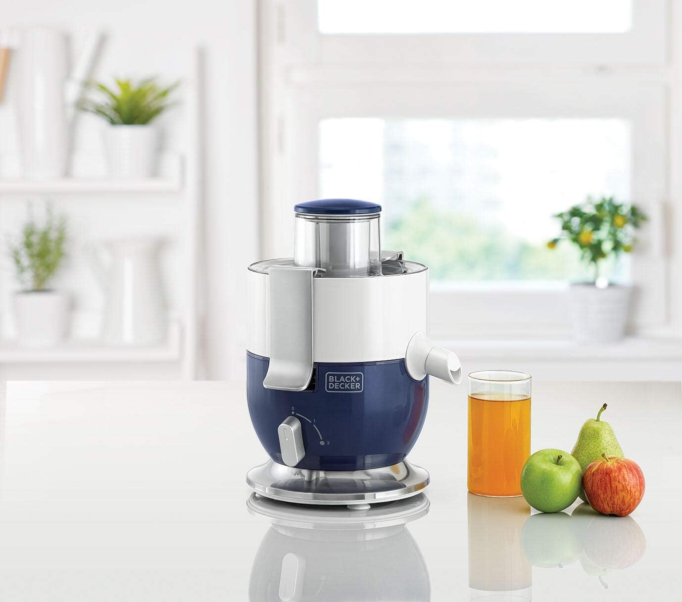 Black+Decker, 1000W Juice Extractor, White/Blue, JE350