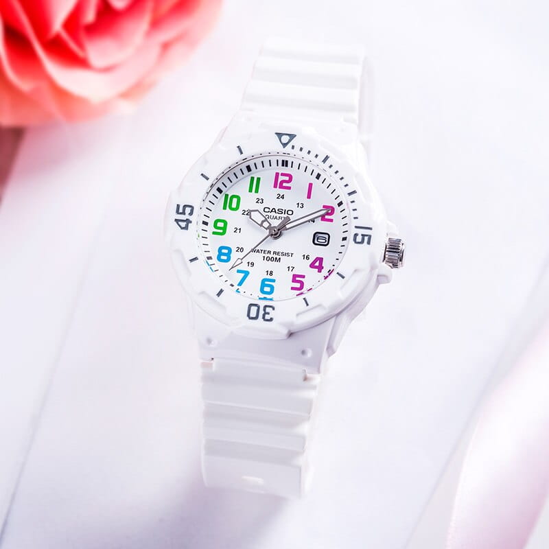 Casio Women's Watch Analog, White Dial White Resin Strap, LRW-200H-7BVDF