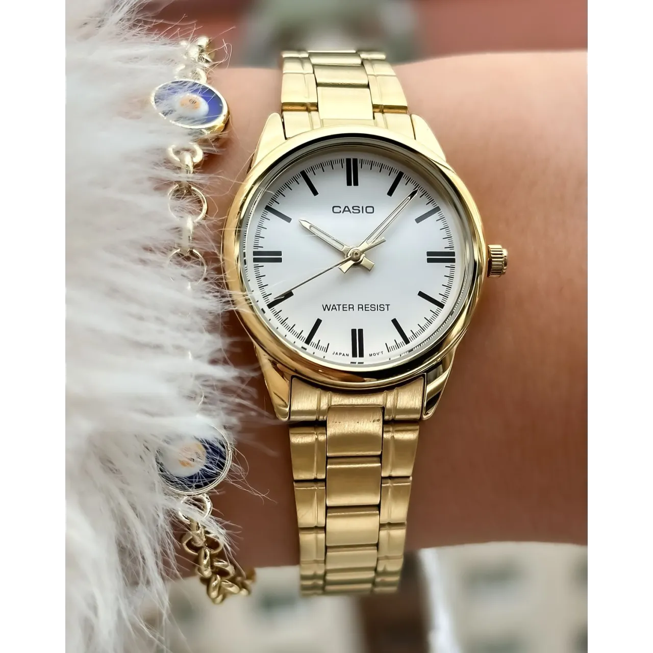 Casio Women's Watch Analog, White Dial Gold Stainless Steel Strap, LTP-V005G-7AUDF product image