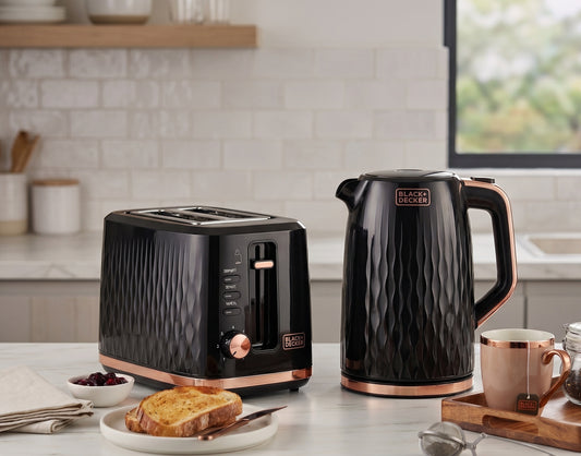 Black+Decker, Kettle + 2 Slice Toaster Breakfast Set, Compact kitchen appliance set 1.7 L, MBF90 Toaster BL-MBF90
