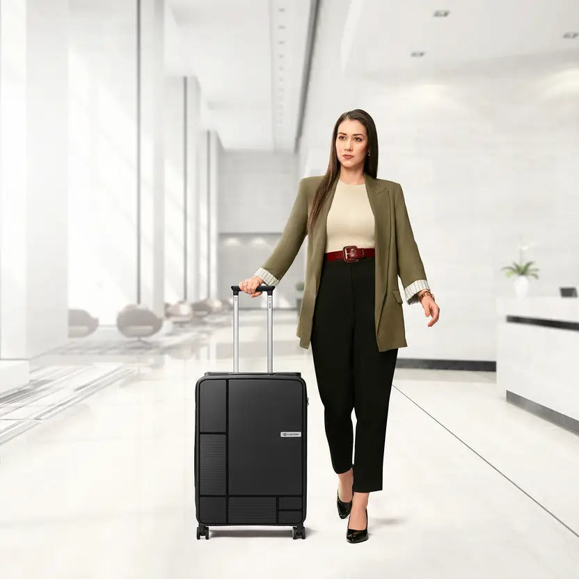 Carlton Globetrotter  67cm 360° 8 Wheel Hard Top Trolley-Black, GLOBETROTTERT67BLK