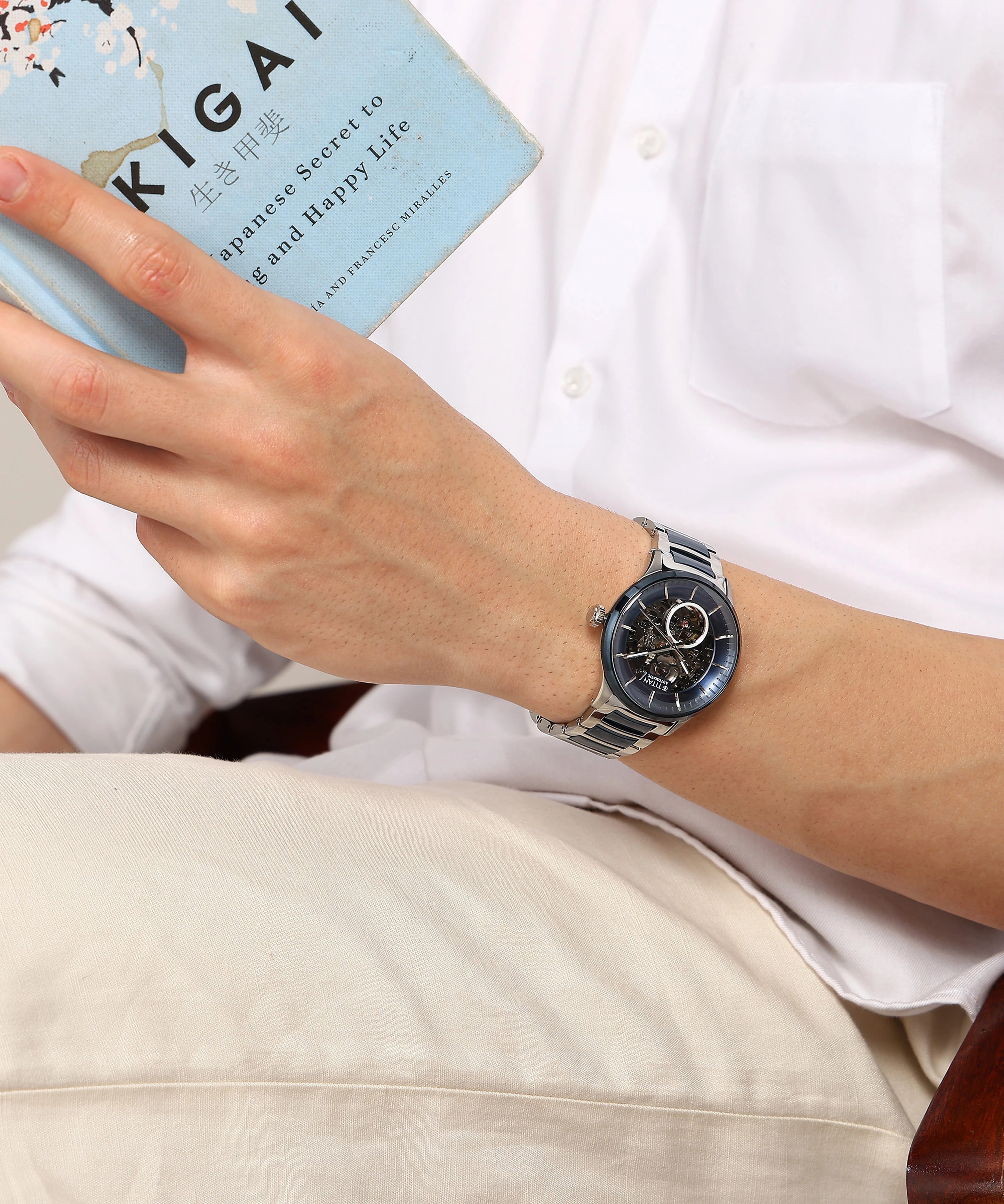 Titan Ceramic Fusion Automatic Men's Watch with Blue Dial and Silver Dual-Toned Stainless Steel,90174KD02_NEW