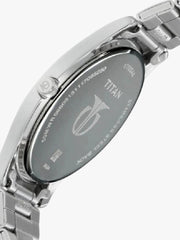 Titan Men's Watch Blue Dial Silver Stainless Steel Strap Watch, 1770SM03