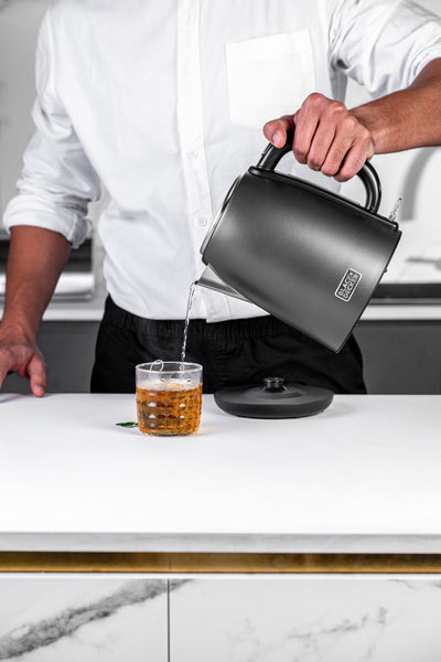 Black+Decker 1.7 liters 2200W Stainless Steel Cordless Kettle, SSJC175