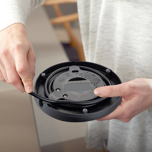 Black+Decker 1.7 liters 2200W Stainless Steel Cordless Kettle, JC455