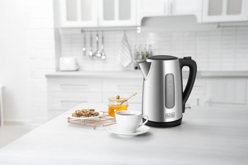 Black+Decker 1.7 liters 2200W Stainless Steel Cordless Kettle, JC455